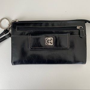 Giani Bernini Black Leather Vintage Wristlet